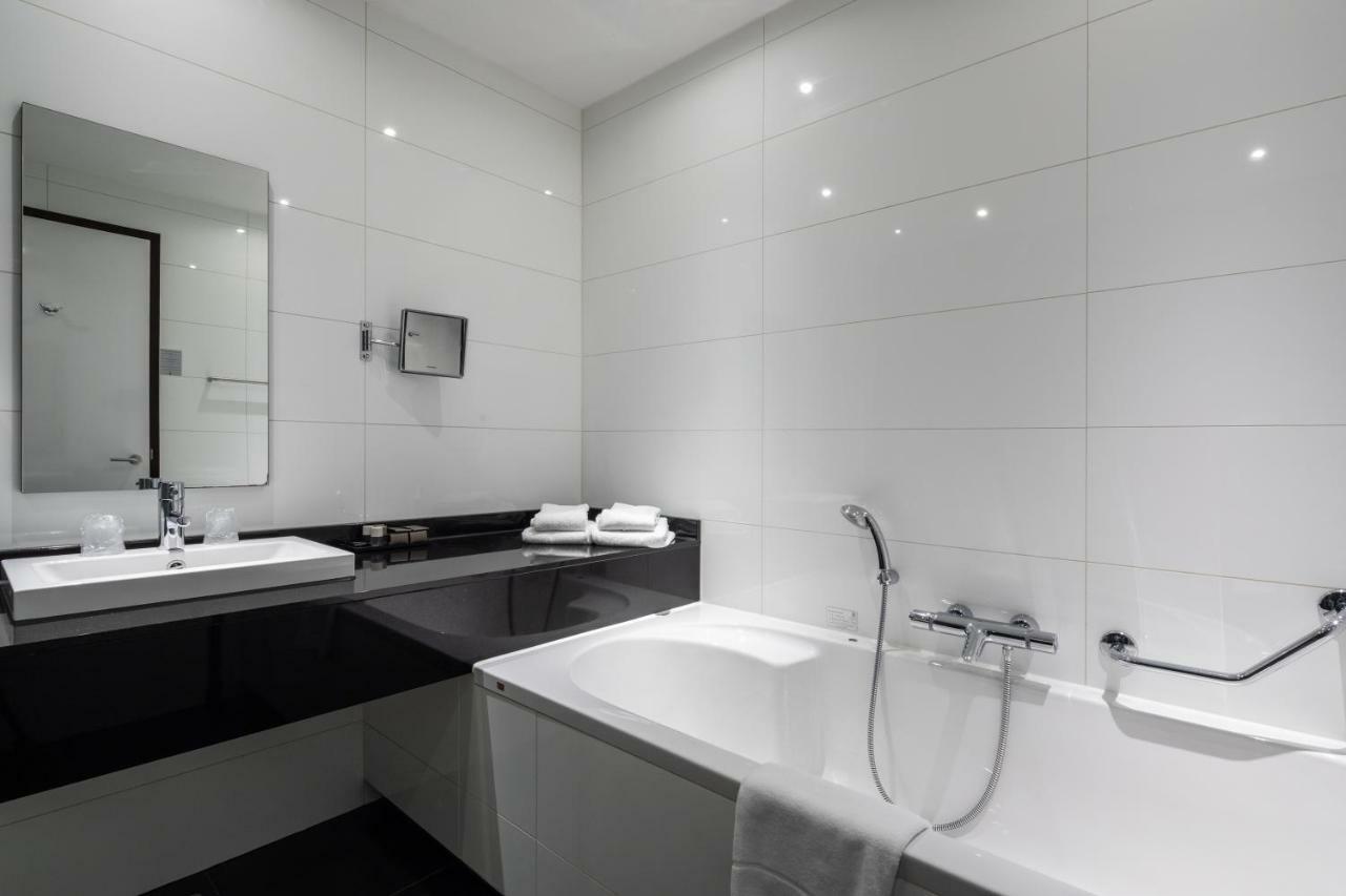 Hotel Duiven Bij Arnhem A12 Luaran gambar